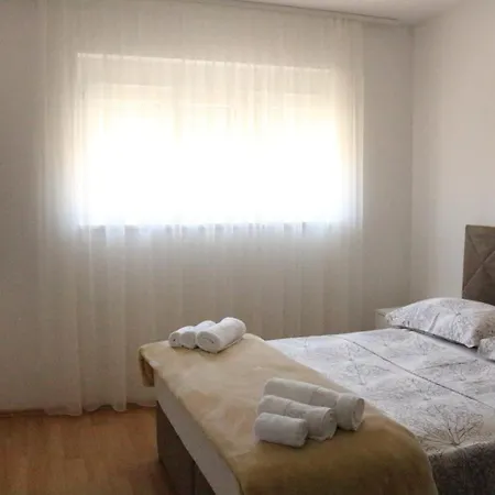 Mateo Apartment *