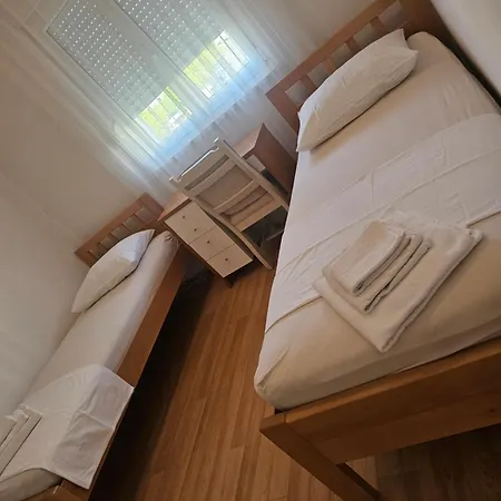 Mateo Apartment