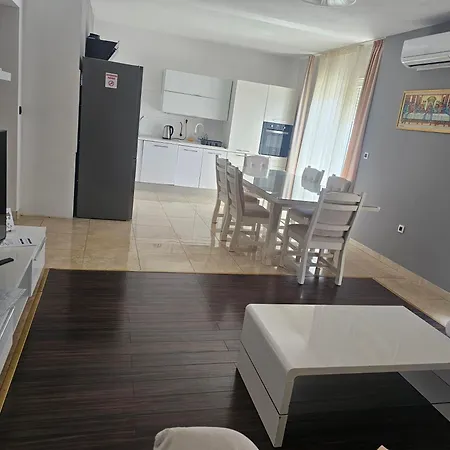 Mateo Apartment *